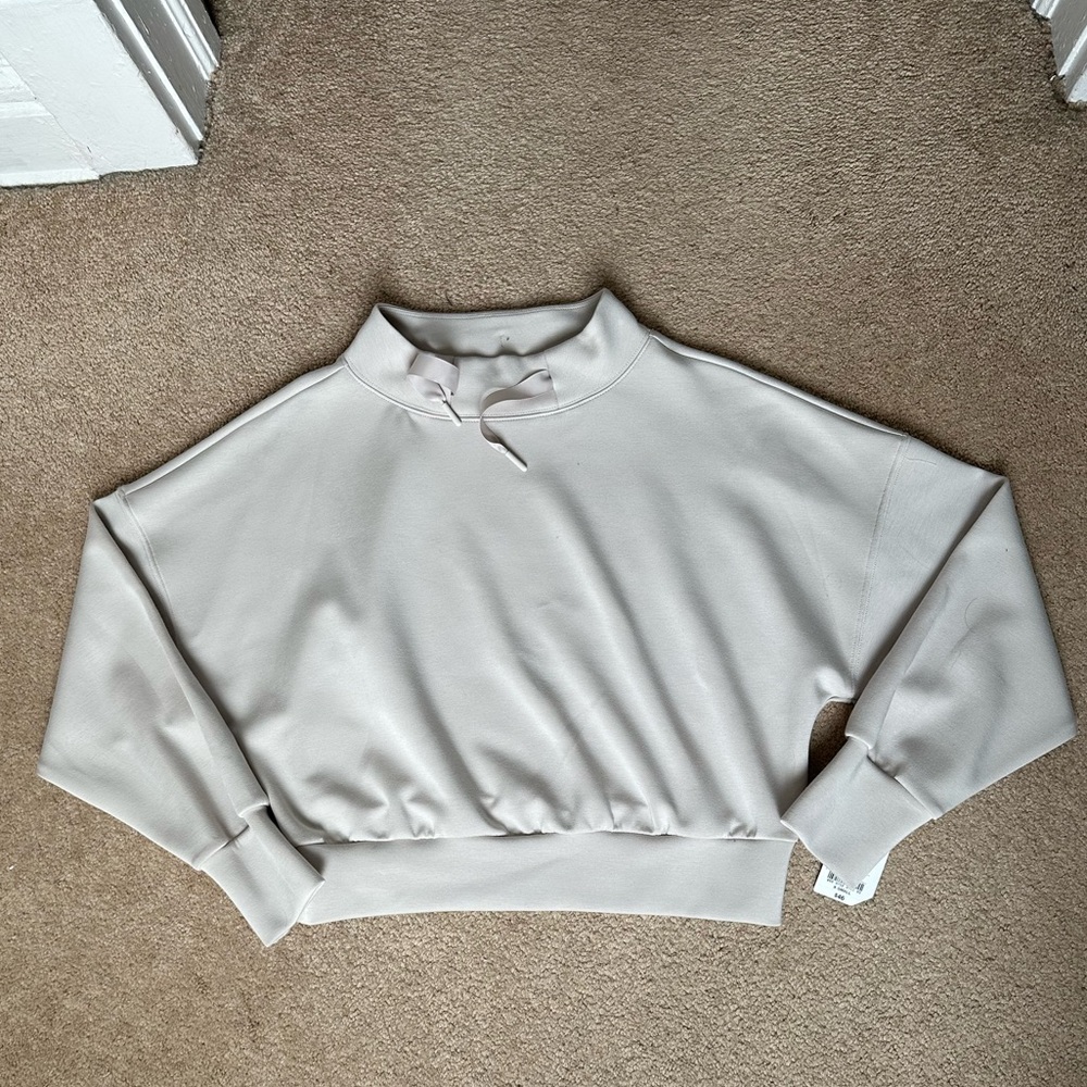 Cropped Sweatshirt